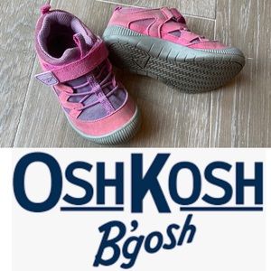 Size 7 toddler sneaker